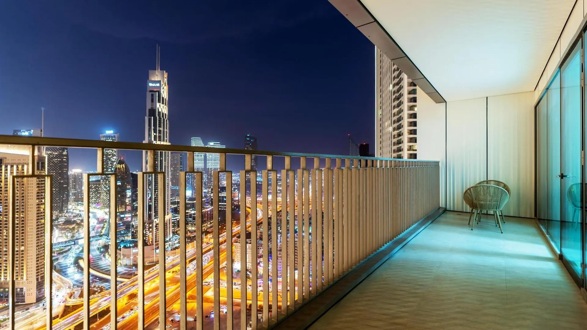 3 Bedrooms Apartment In Downtown Views - Dubai Burj Khalifa View location